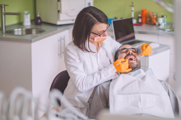 Best Orthodontic Emergency Dentist in Hooks, TX