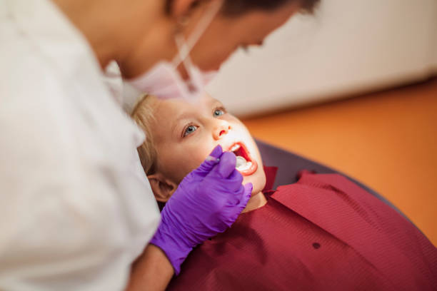 Best Weekend Emergency Dentist in Hooks, TX